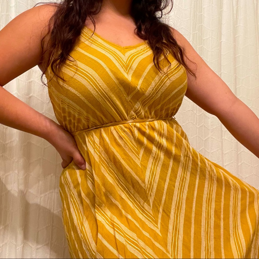 Pretty Yellow Summer Dress